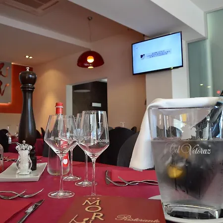 Morena リド・ディ・イエゾロ