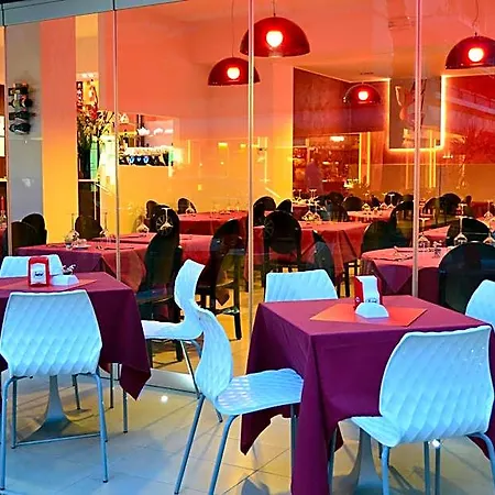 Morena Hotel 3*