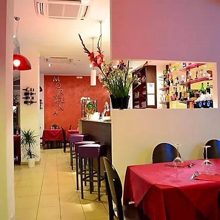 Hotel Morena 3*