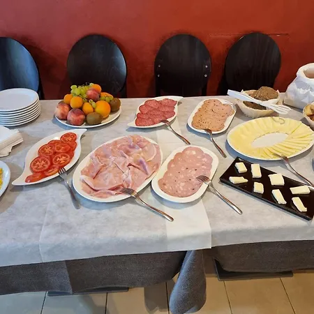 Morena Отель